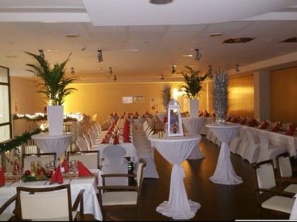 Photo: Main Restaurant